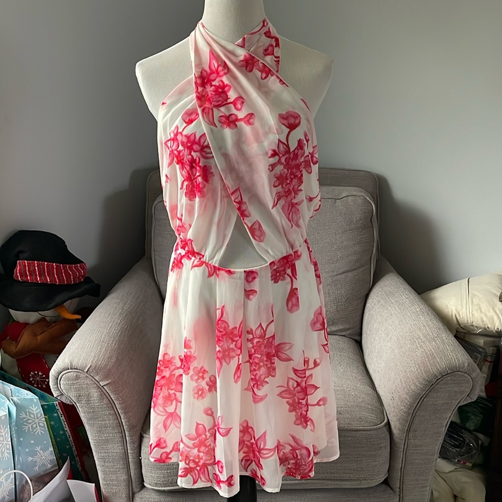 Sabo Skirt NWT floral halter wrap dress size large